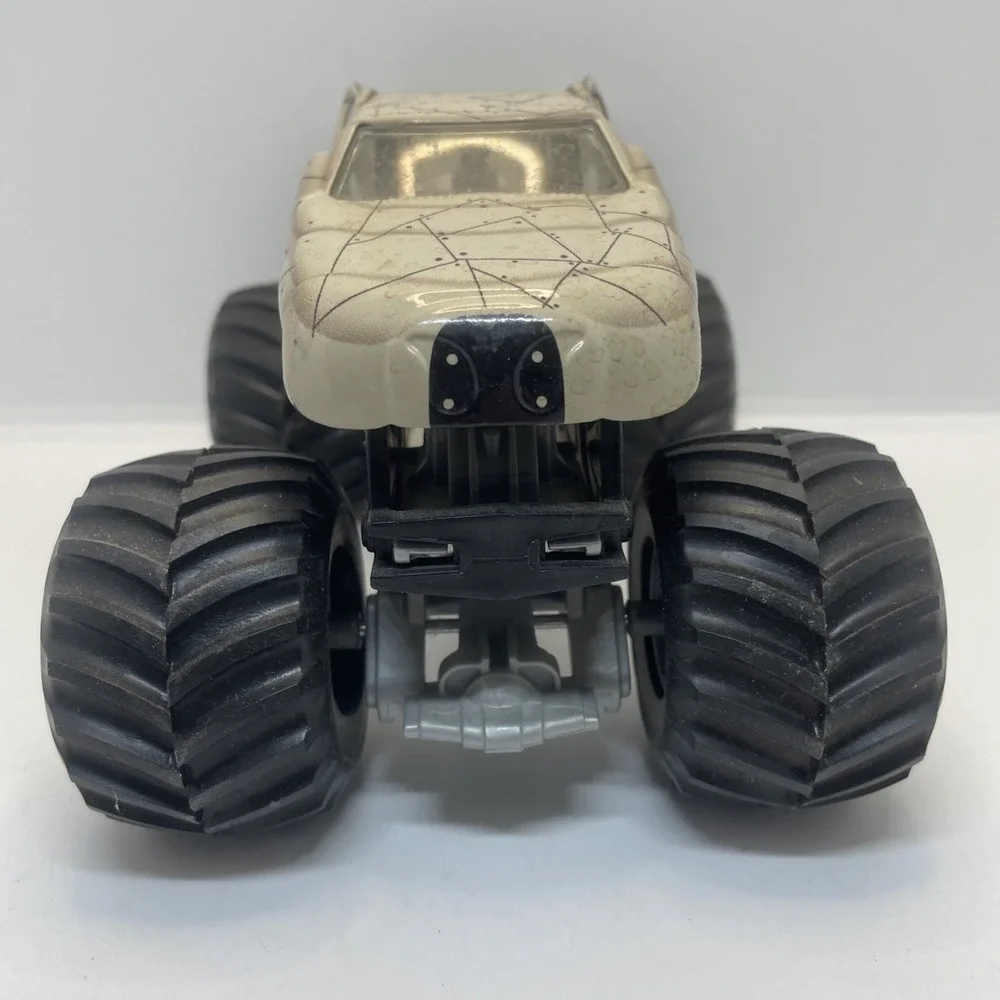 MEGA-BITE Hot Wheels‎ Monster Jam Diecast. Perfect Condition. - Picture 2 of 6